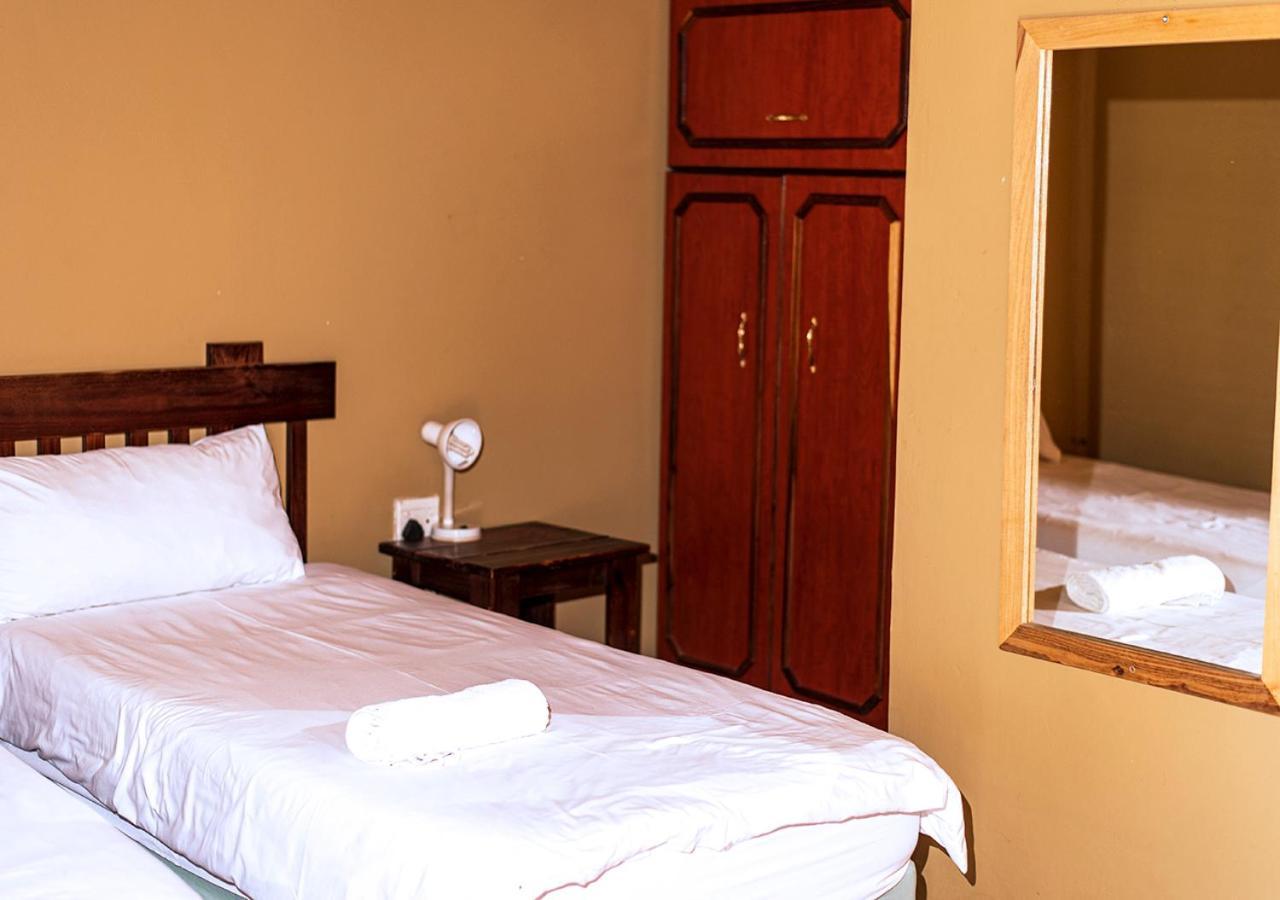 Msc Hotel Otjiwarongo Monitronics Екстер'єр фото